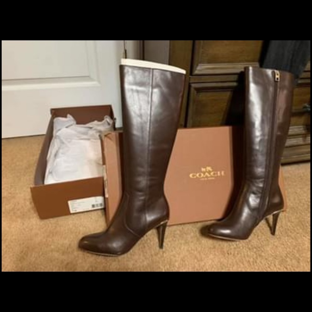 Brand new coach boots